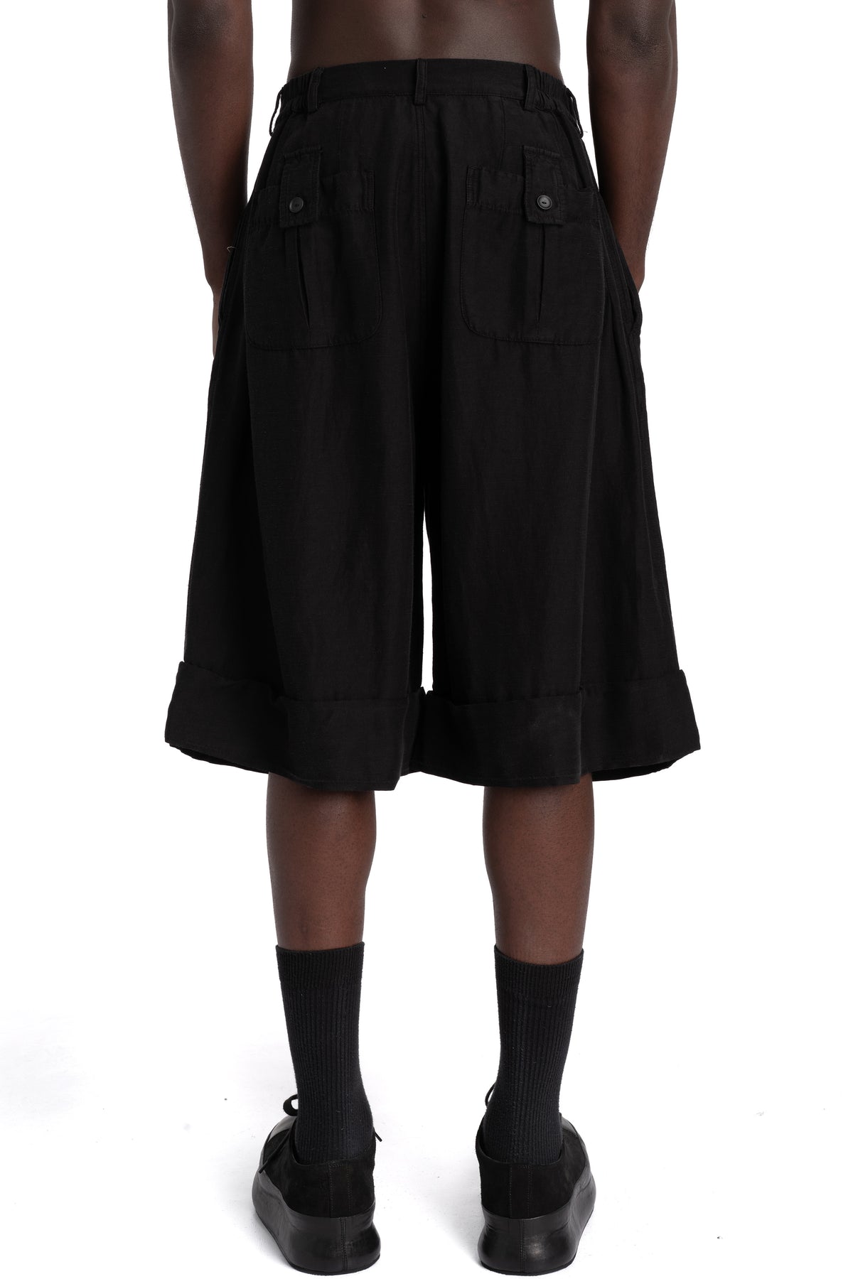 Andrea Yaaqov | SS26 - Wide cotton shorts, 26MPAK02