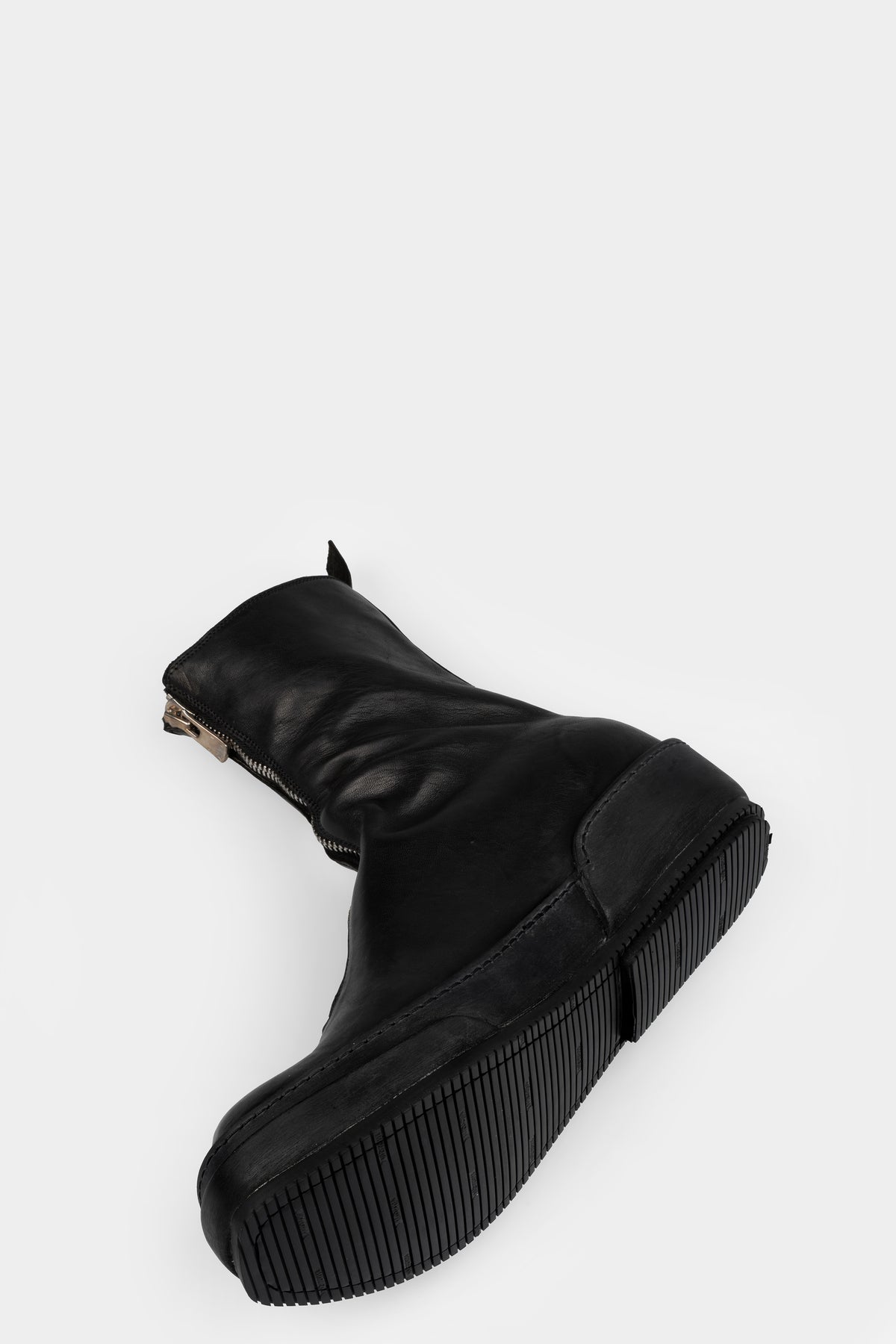 Front zip leather high top sneakers | PLS2