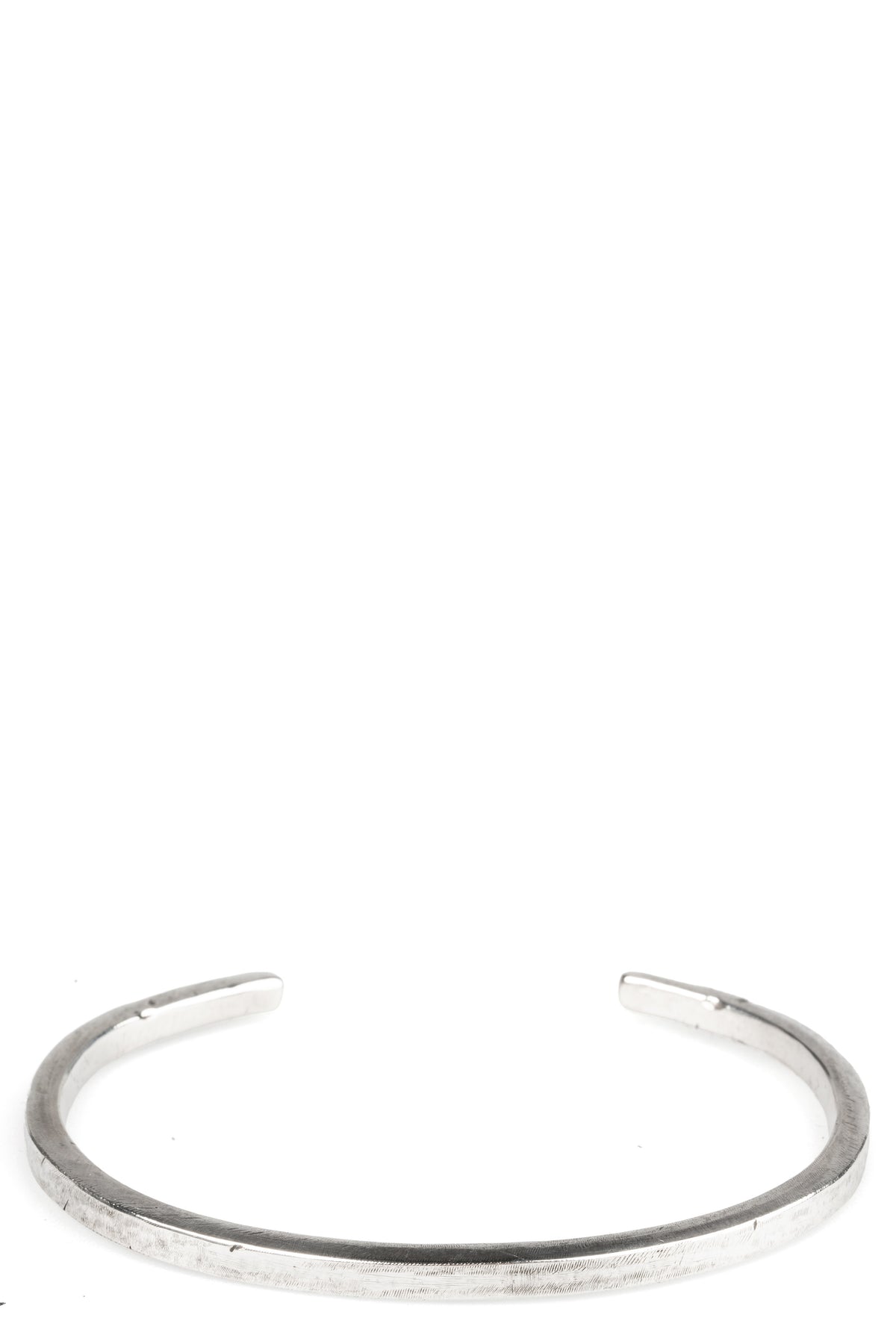 Enri Mars | Tension silver cuff w black diamonds