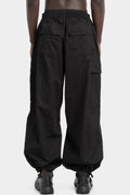 Y-3 | AW25 - Darted knees oversized cargo pants KE2311