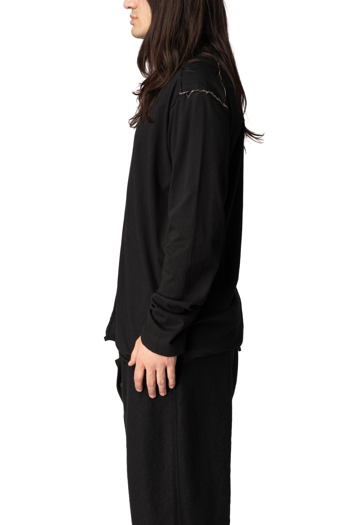 Front seam long sleeve t-shirt
