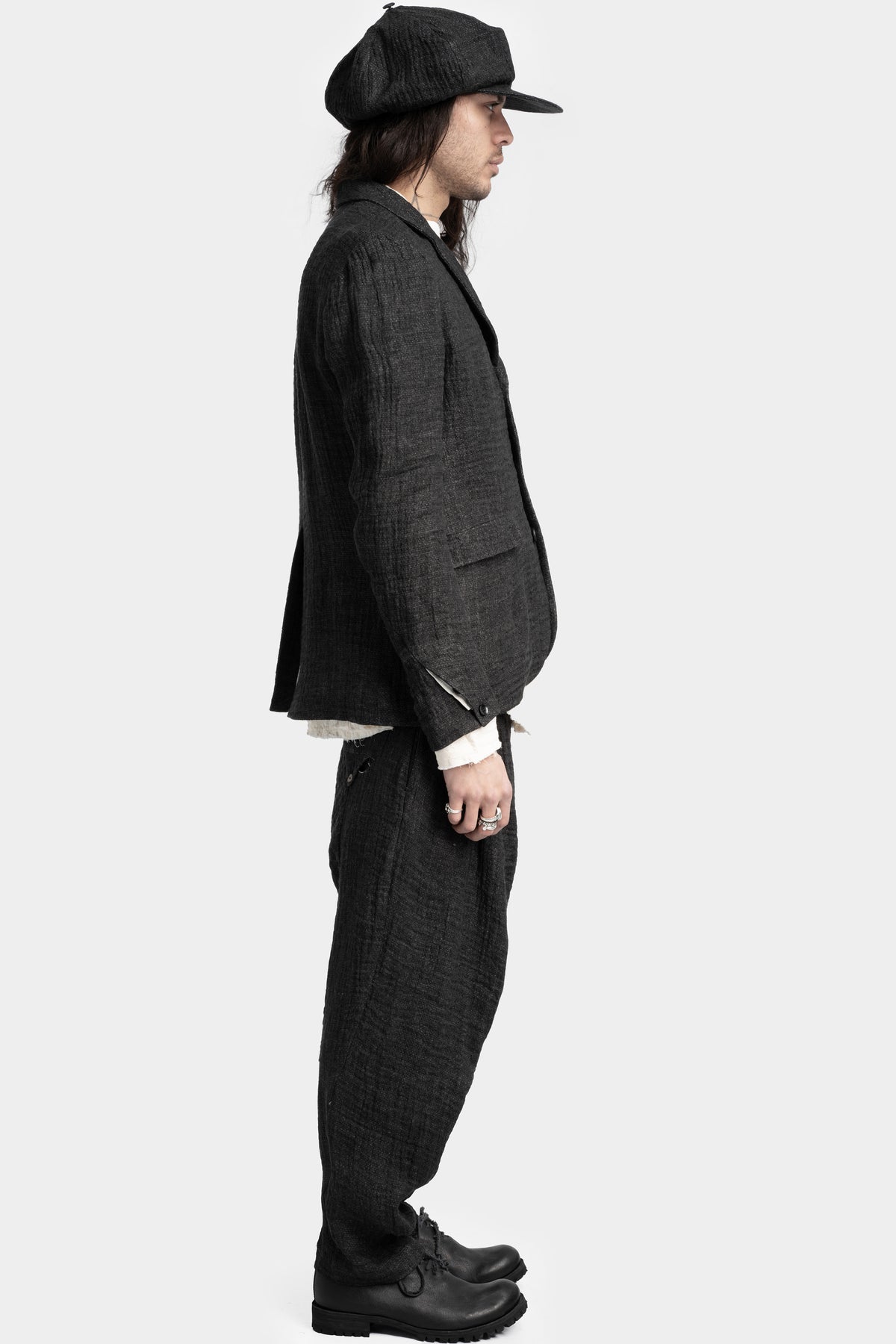 Marc Point | SS25 - Linen blend blazer jacket