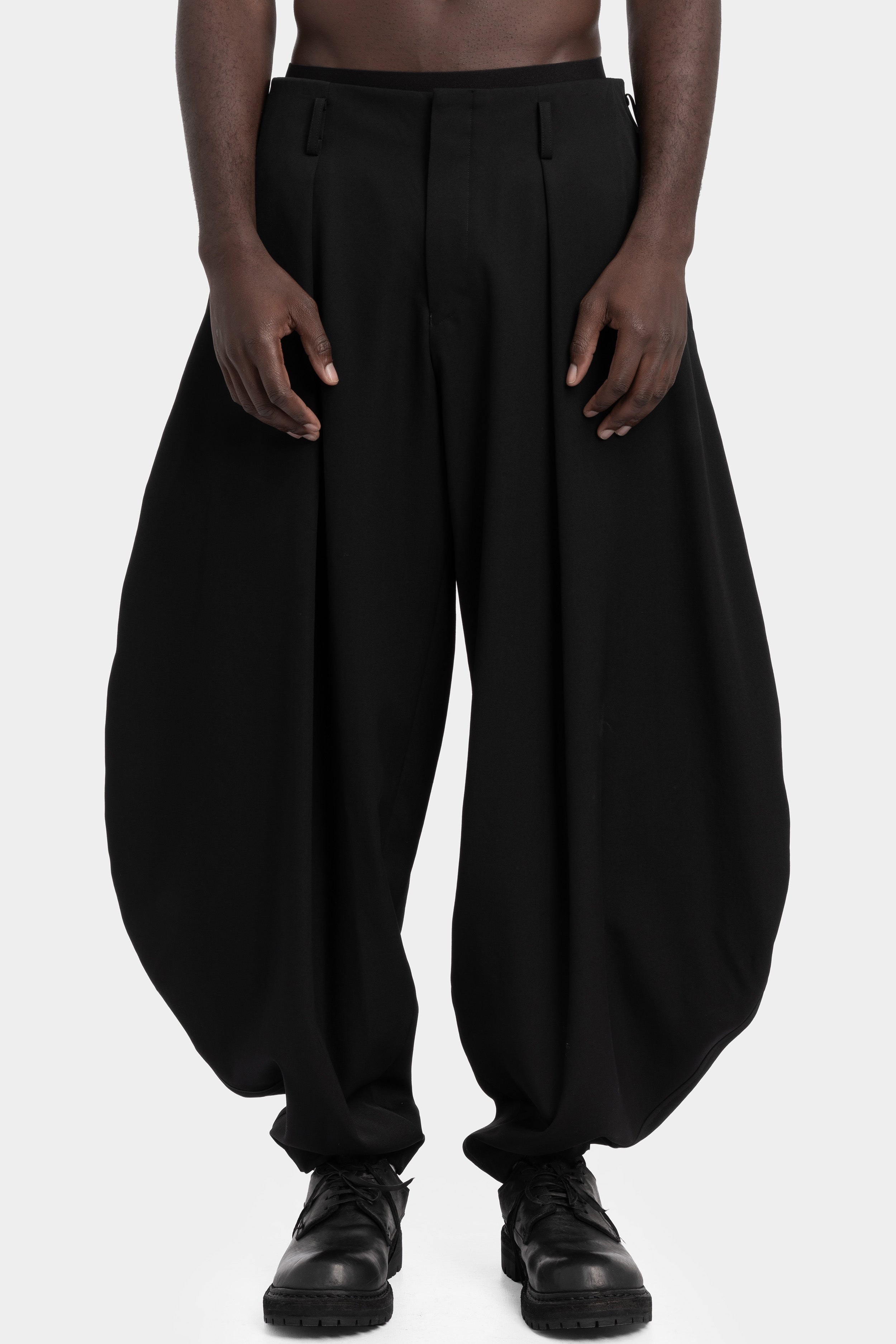 Comme des Garçons Homme Plus | AW25 - Woven wool balloon pants