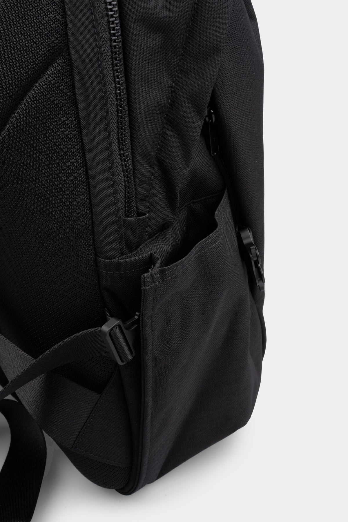 Y-3 | SS26 - Tech backpack, JW6215