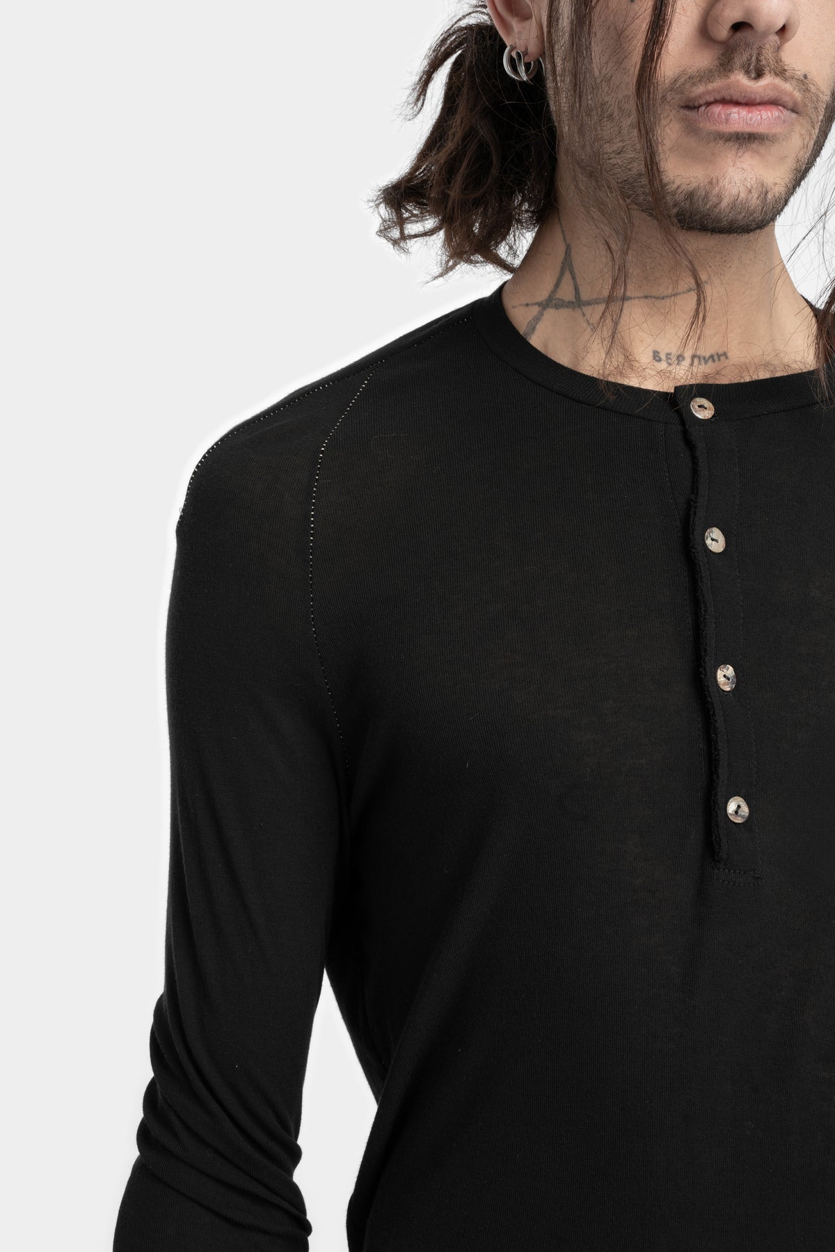 Marc Point | AW24 - Lightweight wool / silk ls henley T-Shirt