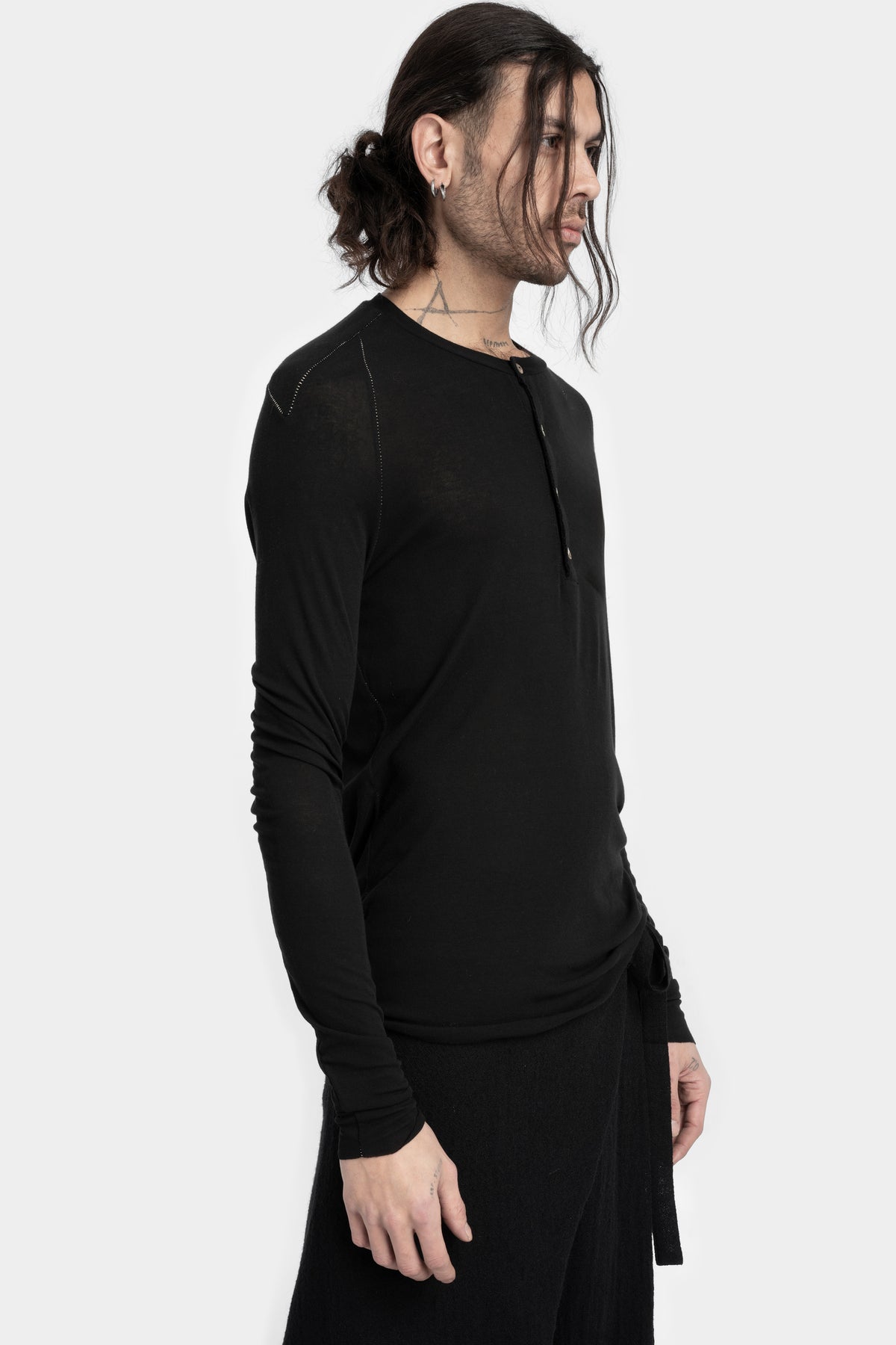 Marc Point | AW24 - Lightweight wool / silk ls henley T-Shirt