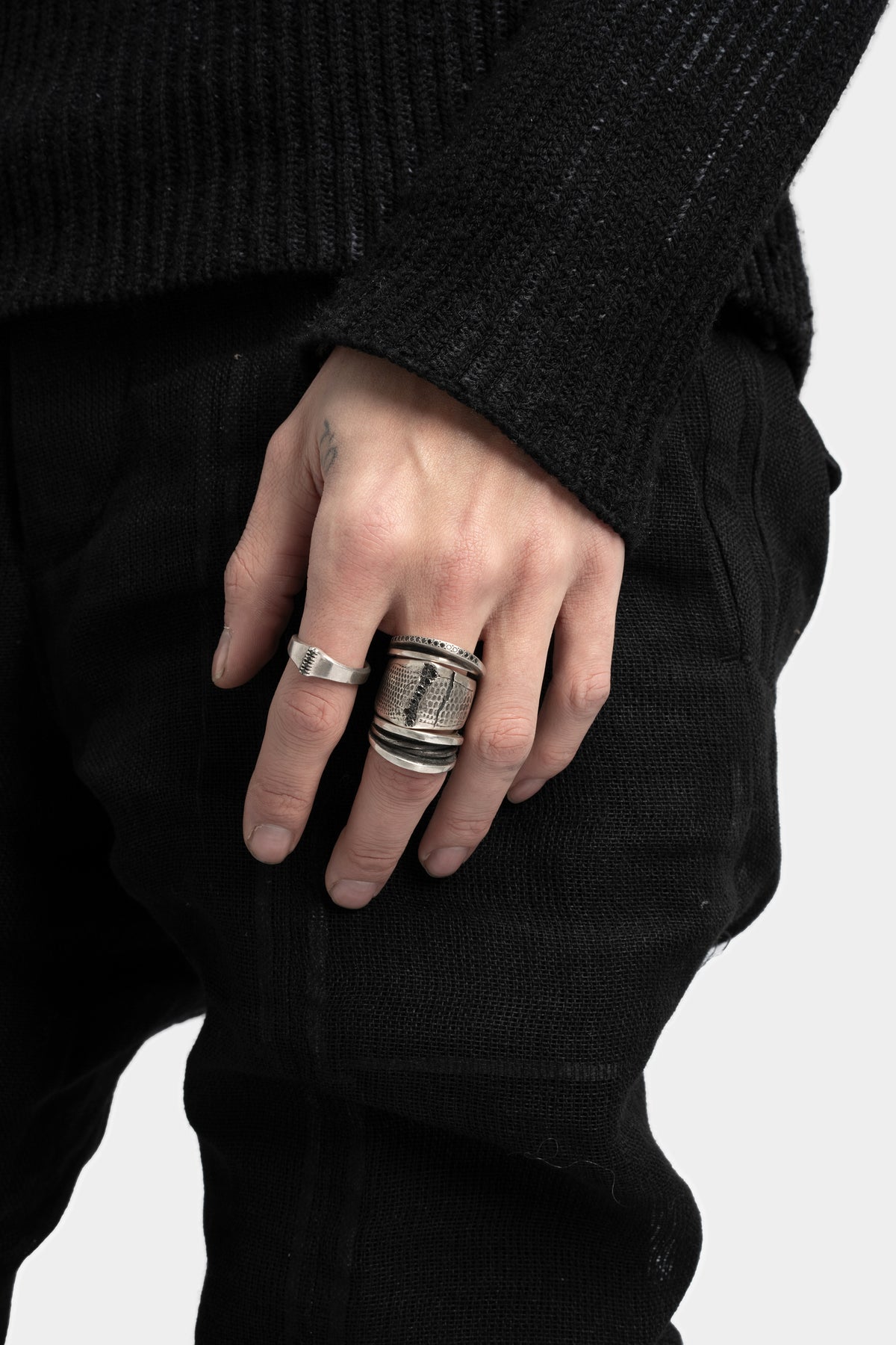 Enri Mars | Silver twist ring