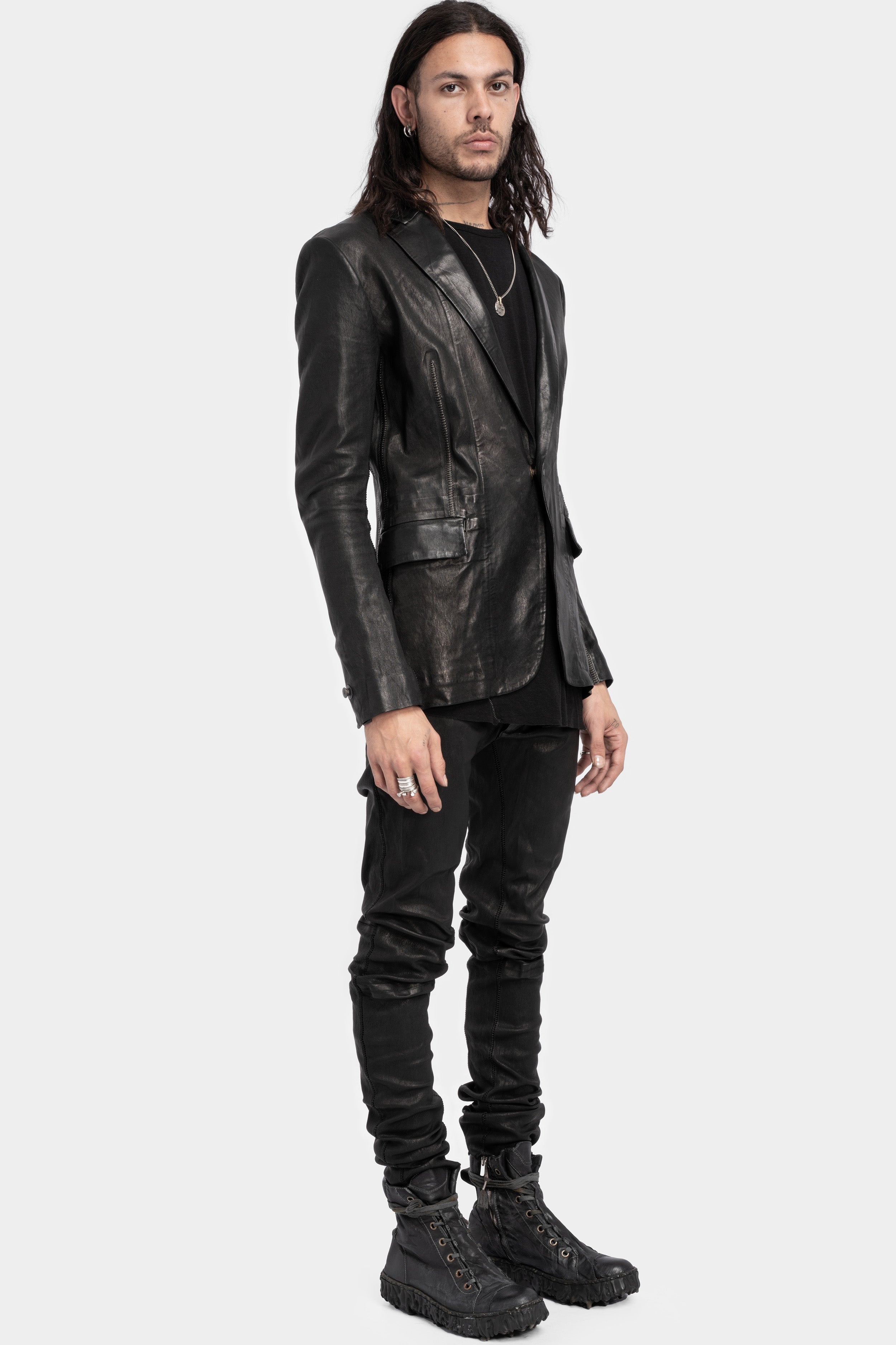 isaac sellam レザージャケット24fw aw 21943698_51790135_1000.jpg