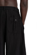 Andrea Yaaqov | SS26 - Wide shorts, 26MSFT42