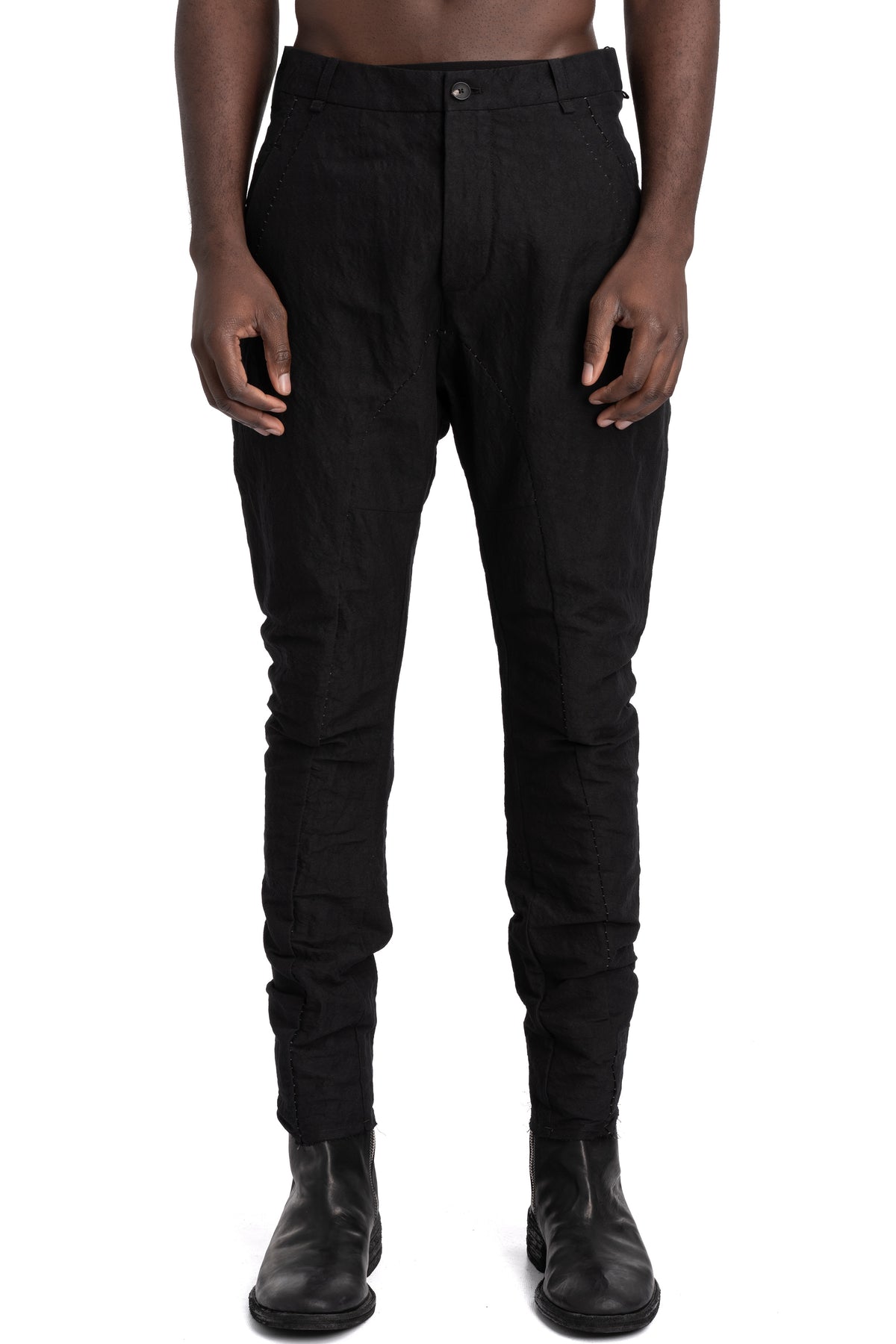 Masnada | SS26 - Crunchy Linen Pants, M3606, front view on model