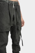 Gusset pocket pants