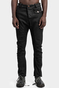 External seams jeans, Leather effect