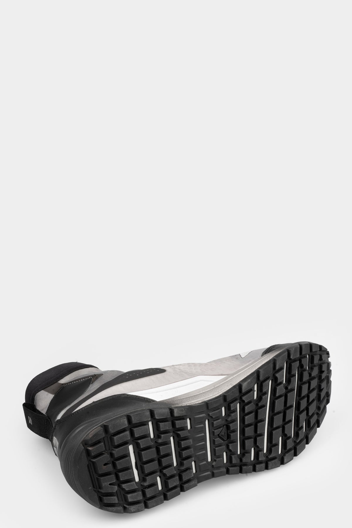 11BBS x Salmon | BAMBA2 - Object dyed high top sneakers, GTX / Grey