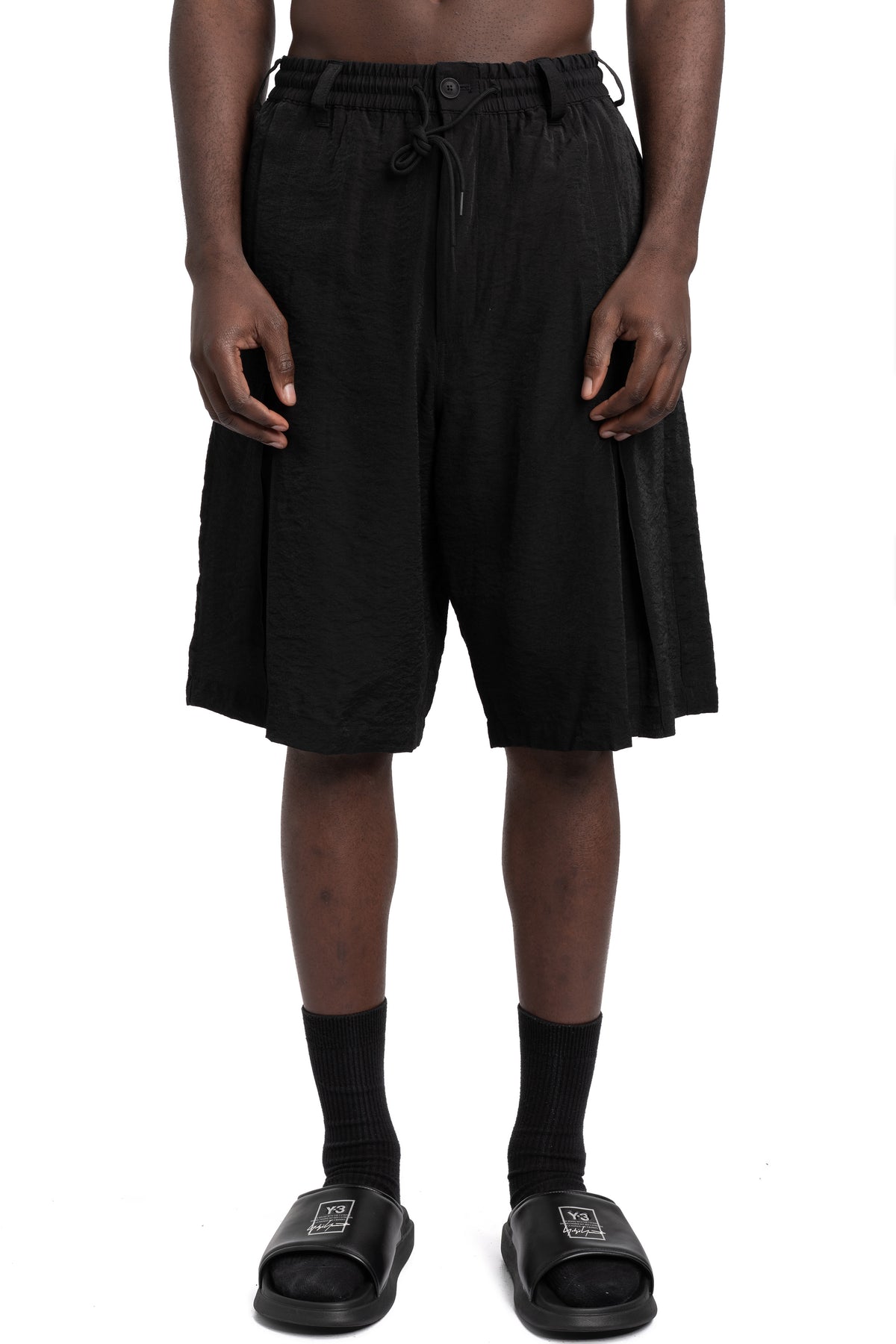 Y-3 | SS26 - Pleat shorts, KS7639, front view on model
