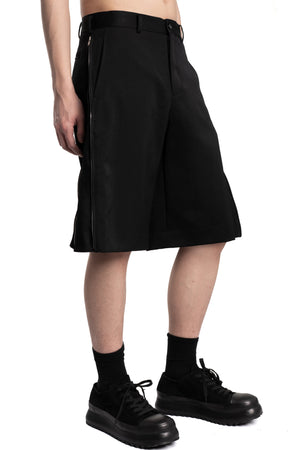 Wool gabardine side zip shorts