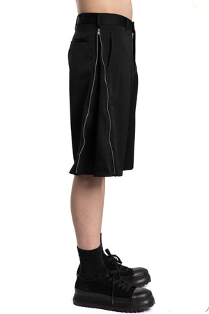 Wool gabardine side zip shorts
