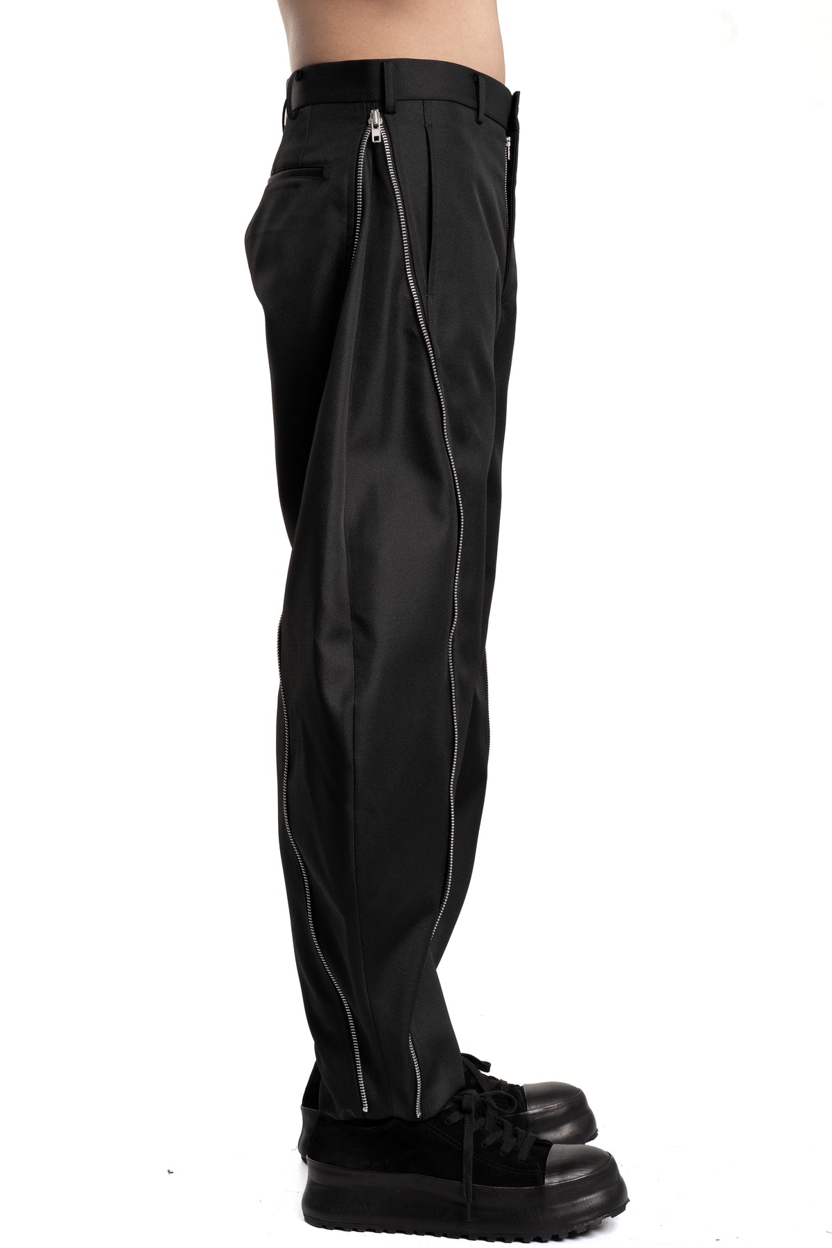 Comme des Garçons Homme Plus | SS26 - Zip Transform Pants P051