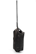 Cracked leather wash bag  S26B6