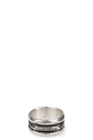 Enri Mars | Black diamond crest ring
