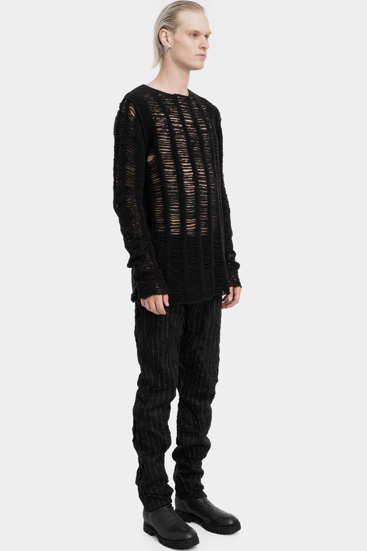 Masnada | AW25 - Laddered knit sweater M35A02