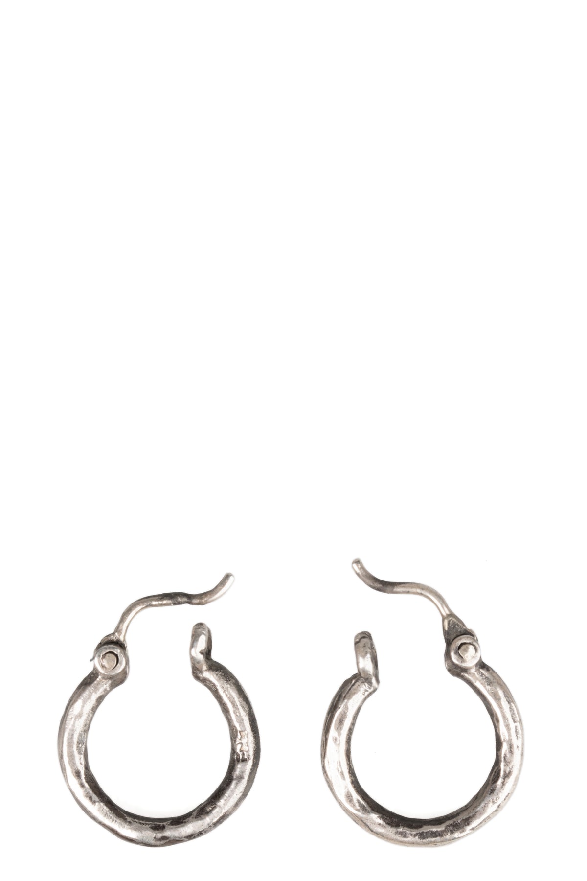Oval silver earrings