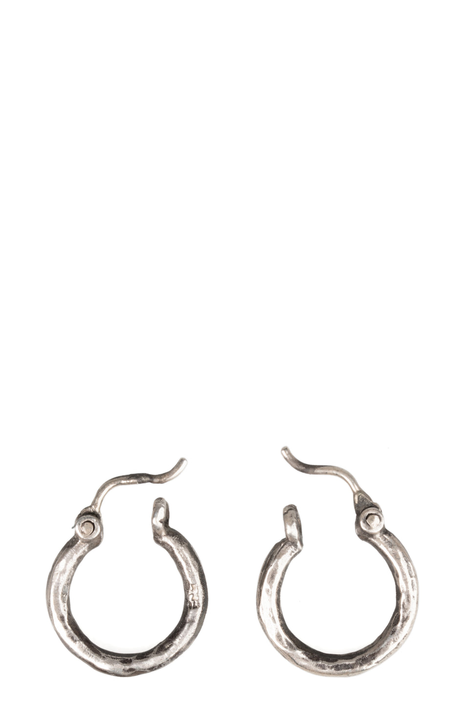 Oval silver earrings