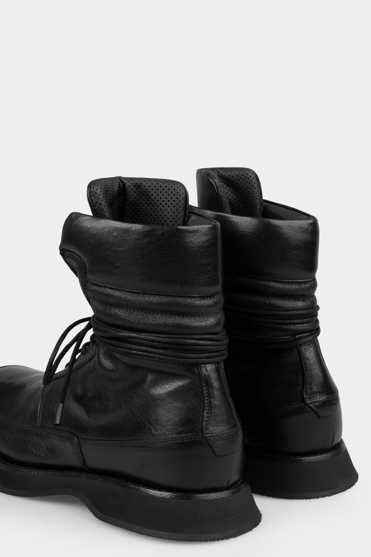 La Haine Inside Us | AW25 - Laced leather boots, M1197