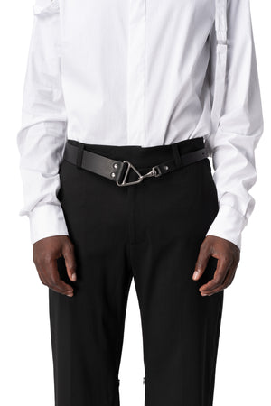Söderberg | AW26 - Leather latch belt, Black 31, shot on table