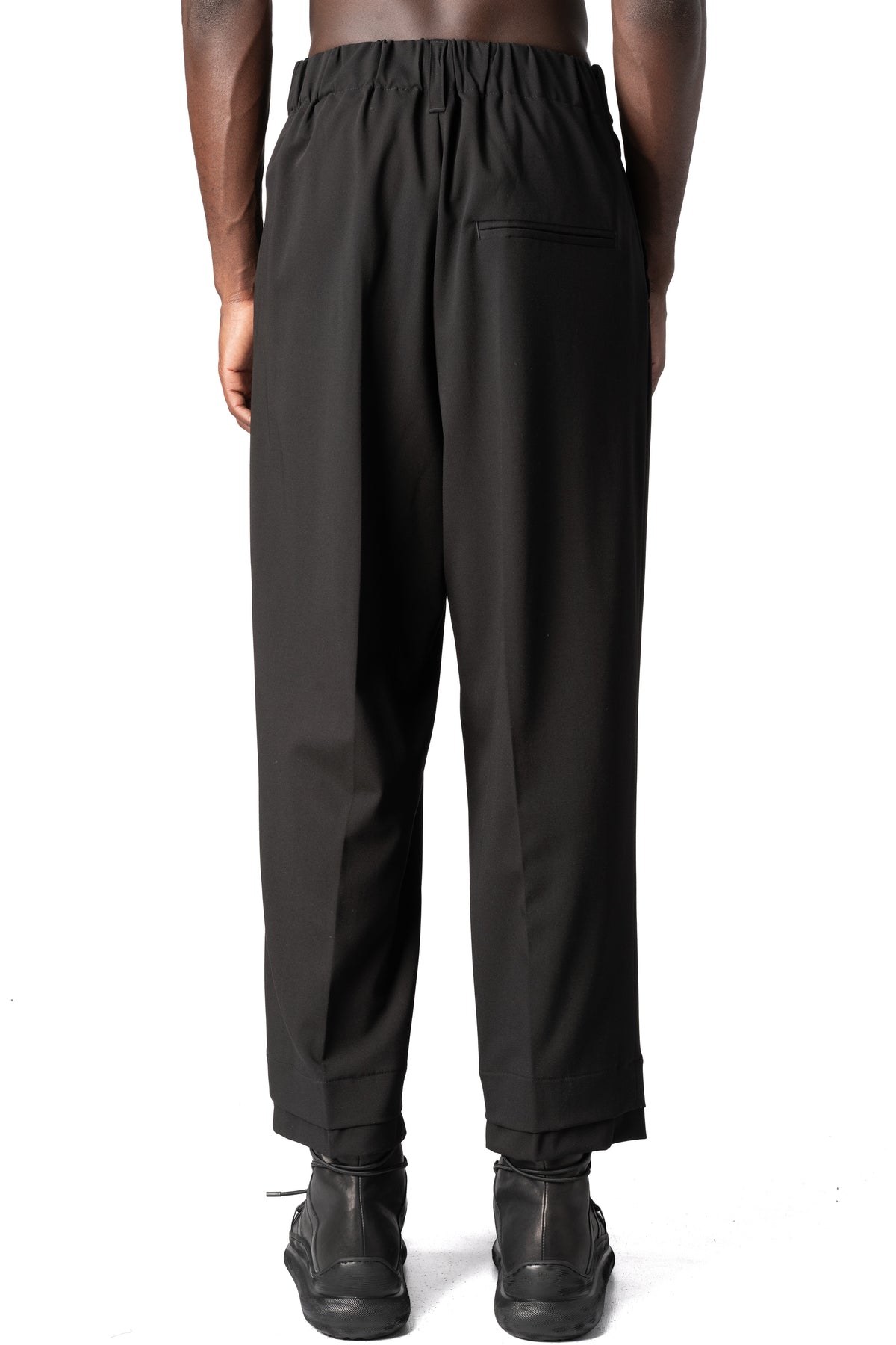 La Haine Inside Us | AW26 - Comfort fluid wool-blend trousers, Black M1317