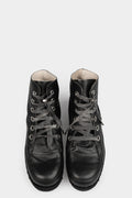 Laced horse leather sneakers