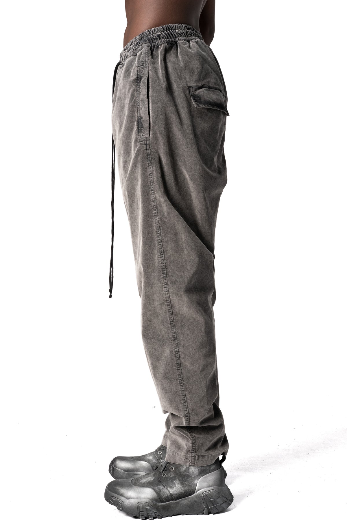 Thom Krom | AW26 - Velvet trousers, Used grey MP52