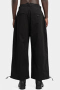 Oversized pleated pants