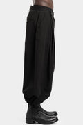 Oversized pleated pants