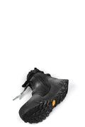 Laced canvas boots
