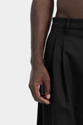 E-cut pants