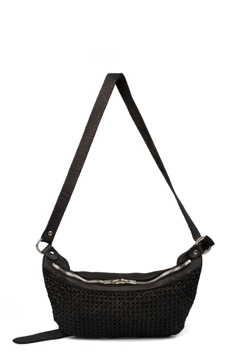 Guidi | Braided leather bag | Q10M_WO02, front view on model