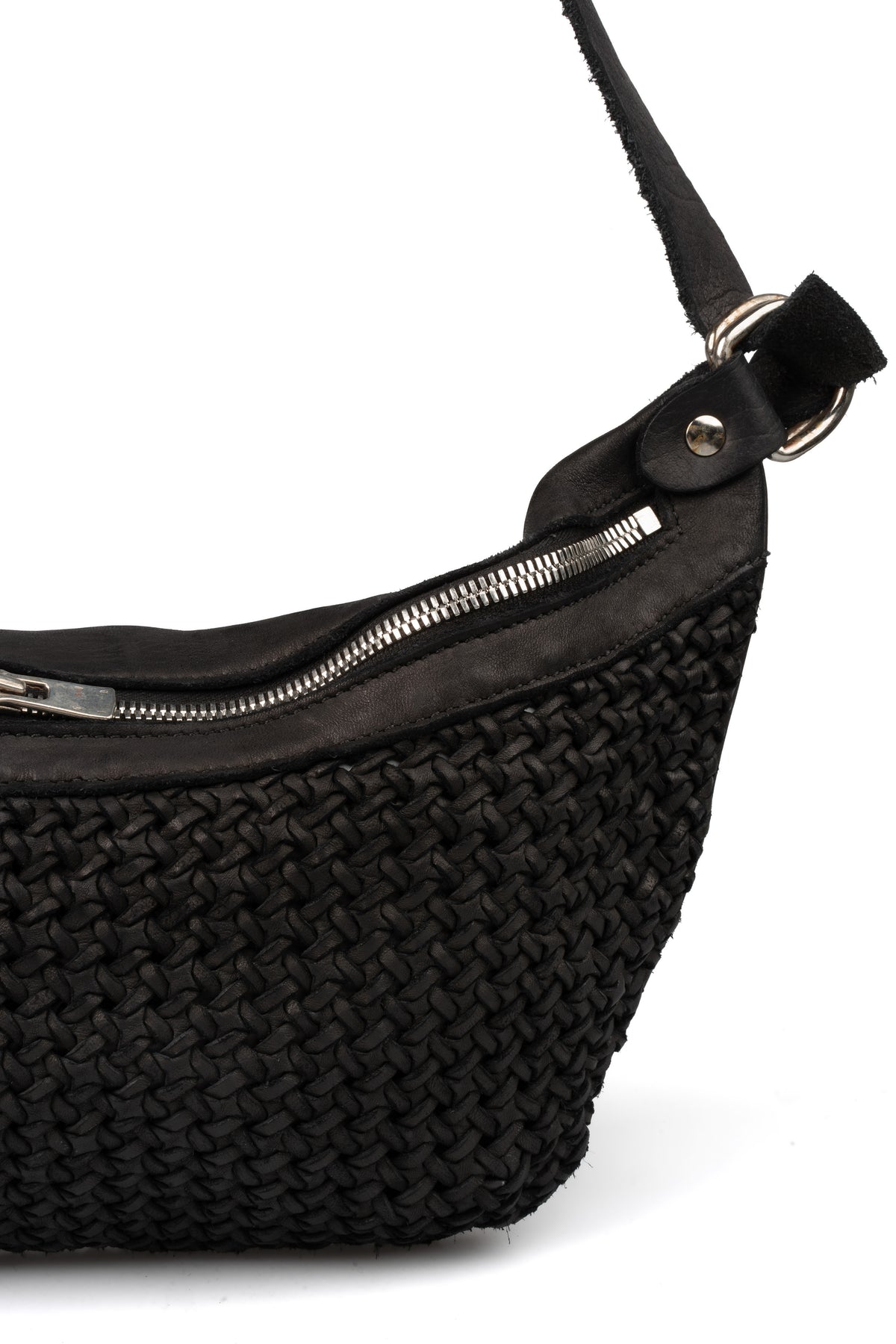 Braided leather bag | Q10M_WO02