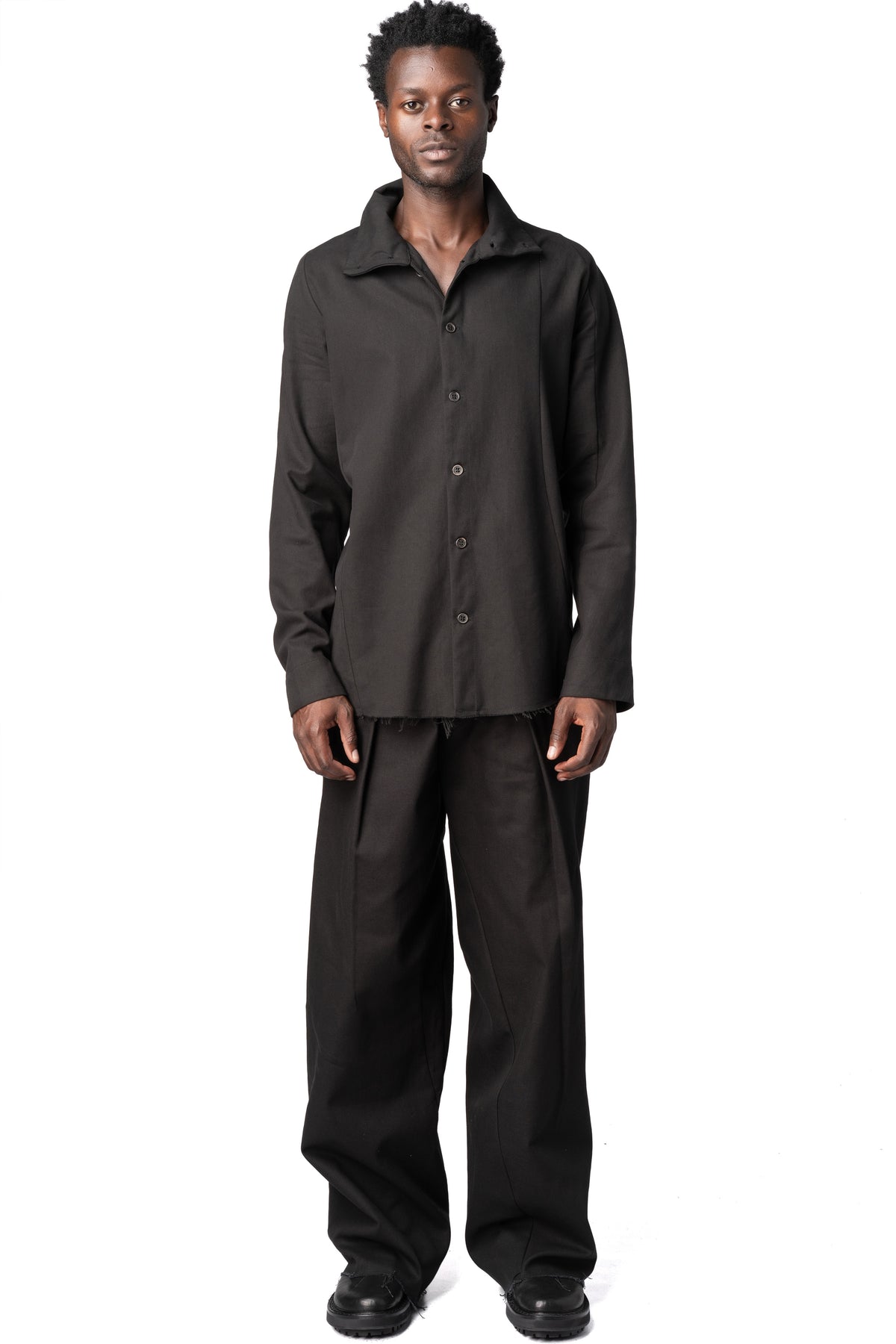 LEB Leon Emanuel Blanck | AW26 - Heavy lyocell twill high collar shirt, K03-HCS-HLT