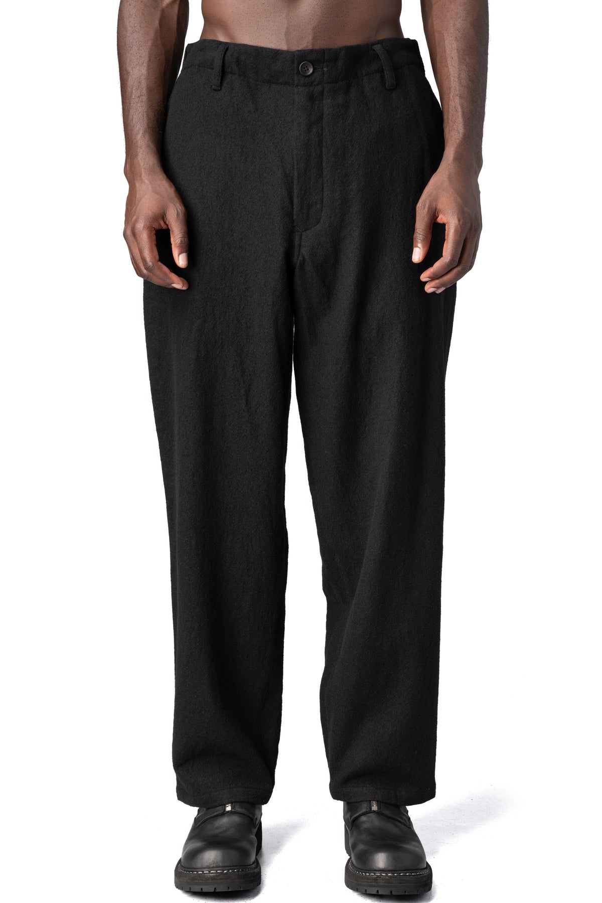 Y's Yohji Yamamoto | AW26 - Shrink wool patch pocket pants, Black MW-P70-101
