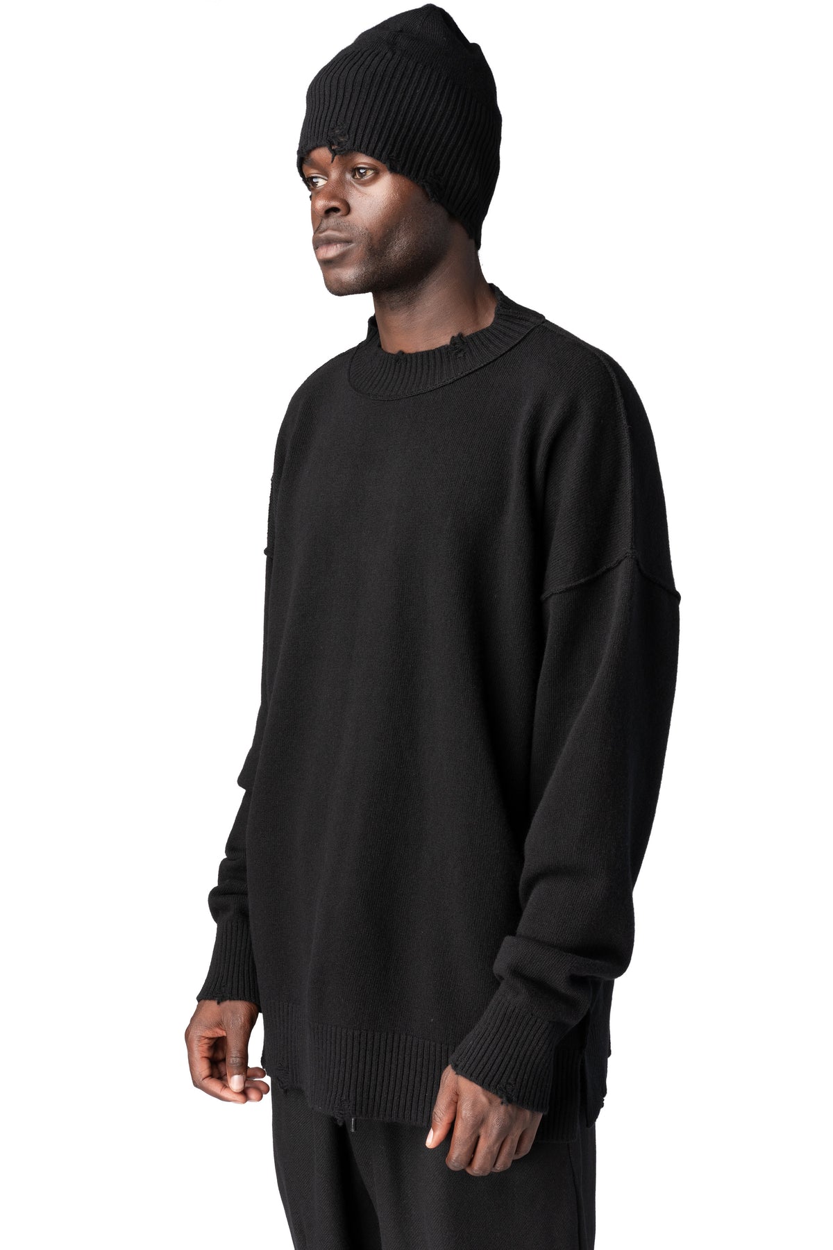 Andrea Ya'Aqov | AW26 - Destroyed knitted cashmere wool beanie, Black 26MMAG77