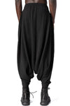 Oversized low-crotch embossed fleece trousers, Black