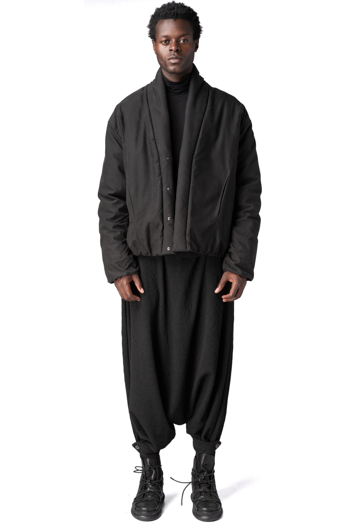 La Haine Inside Us | AW26 - Cropped lightweight padded lyocell jacket, Black M1304