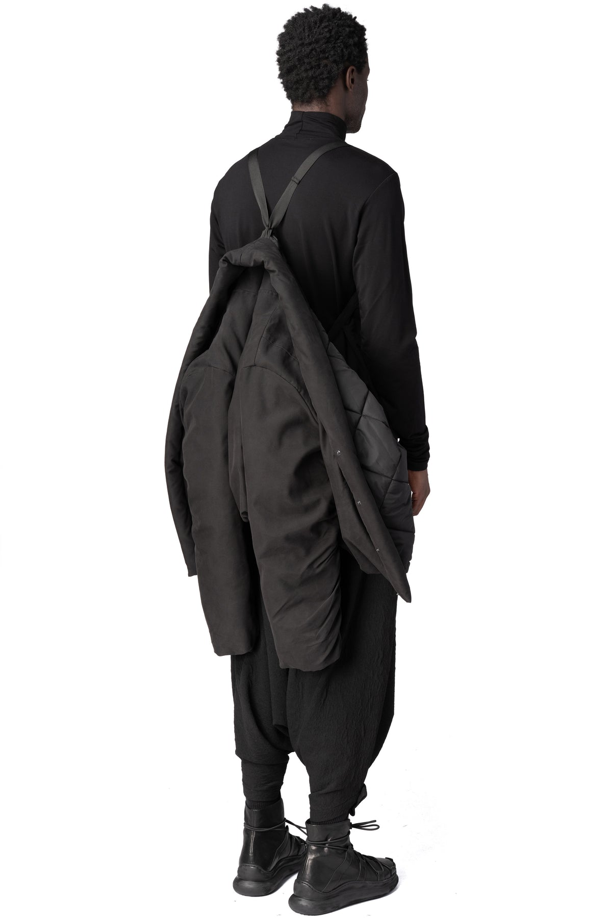 La Haine Inside Us | AW26 - Cropped lightweight padded lyocell jacket, Black M1304