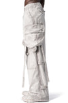 Wide cargo trousers, Plaster