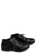Wrinkled calfskin derbies