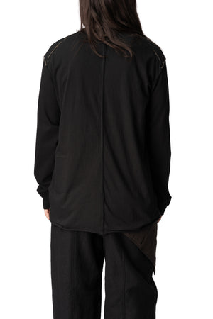 Front seam long sleeve t-shirt