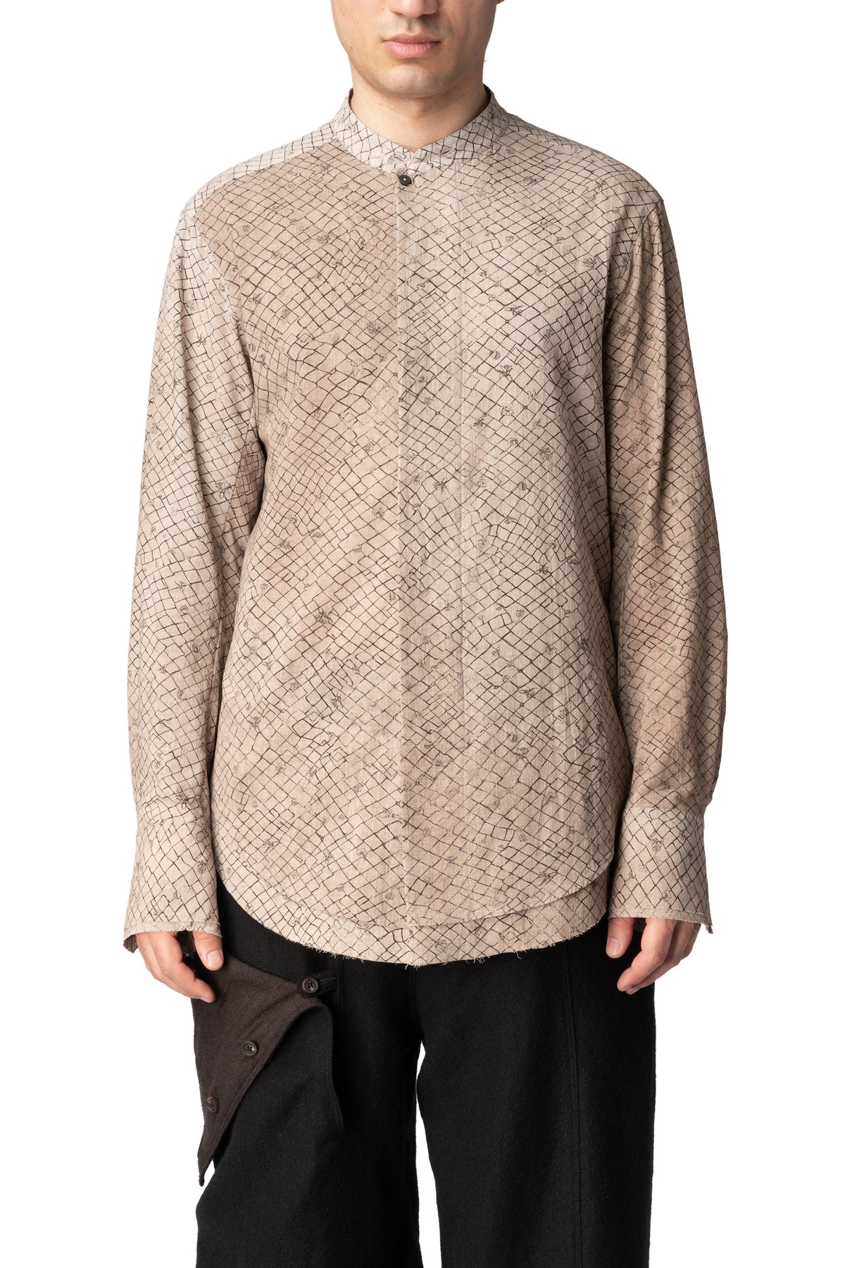Screen print removable collar shirt