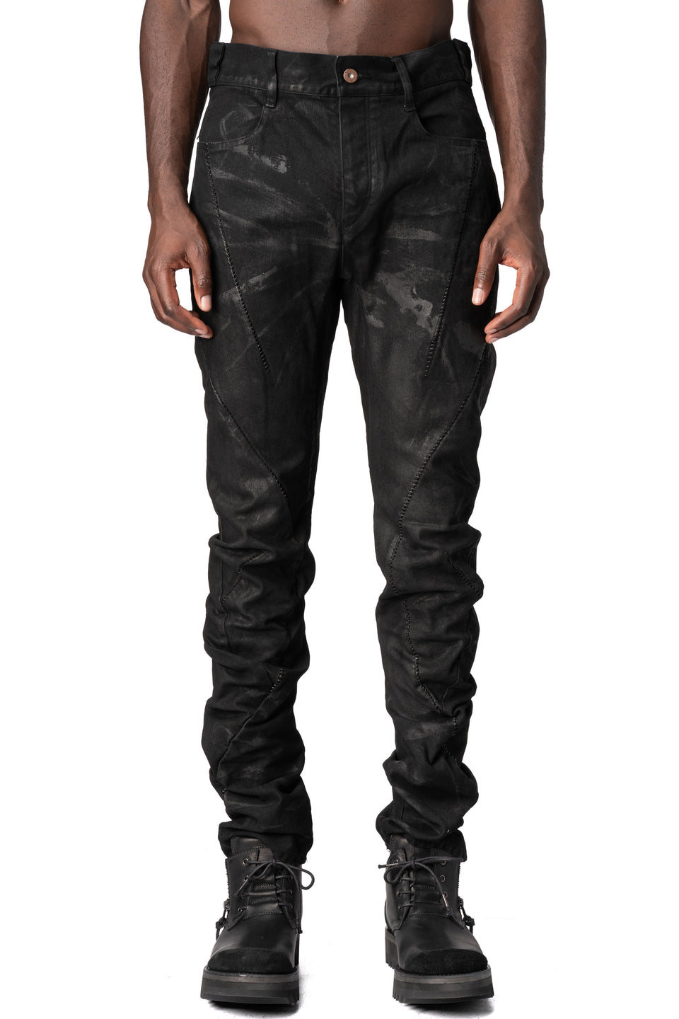 Coated stretch denim overlock twisted curved trousers, Black