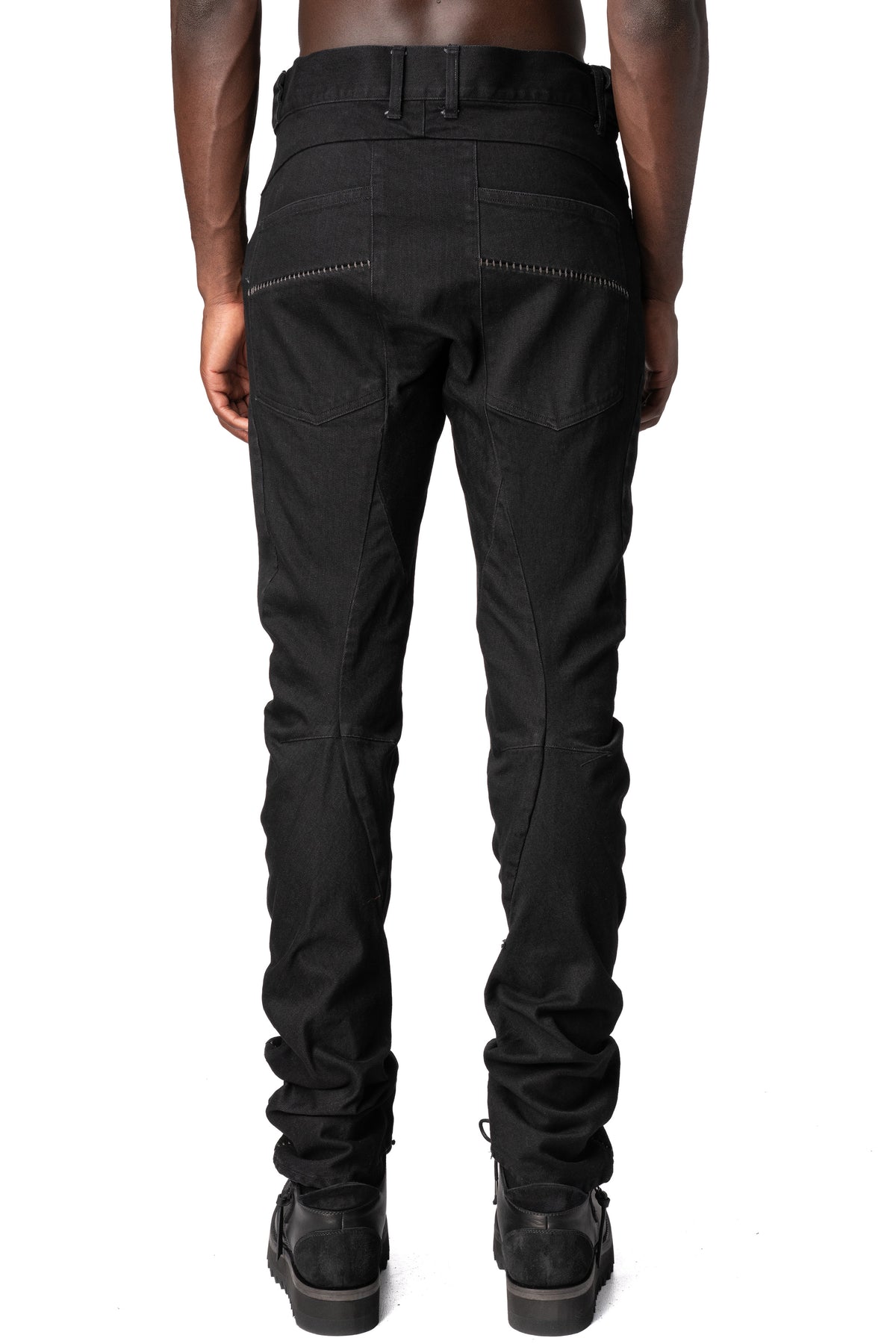 Stretch denim overlock twisted curve trousers, Black