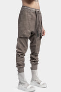 Low crotch gusset pockets pants, Taupe
